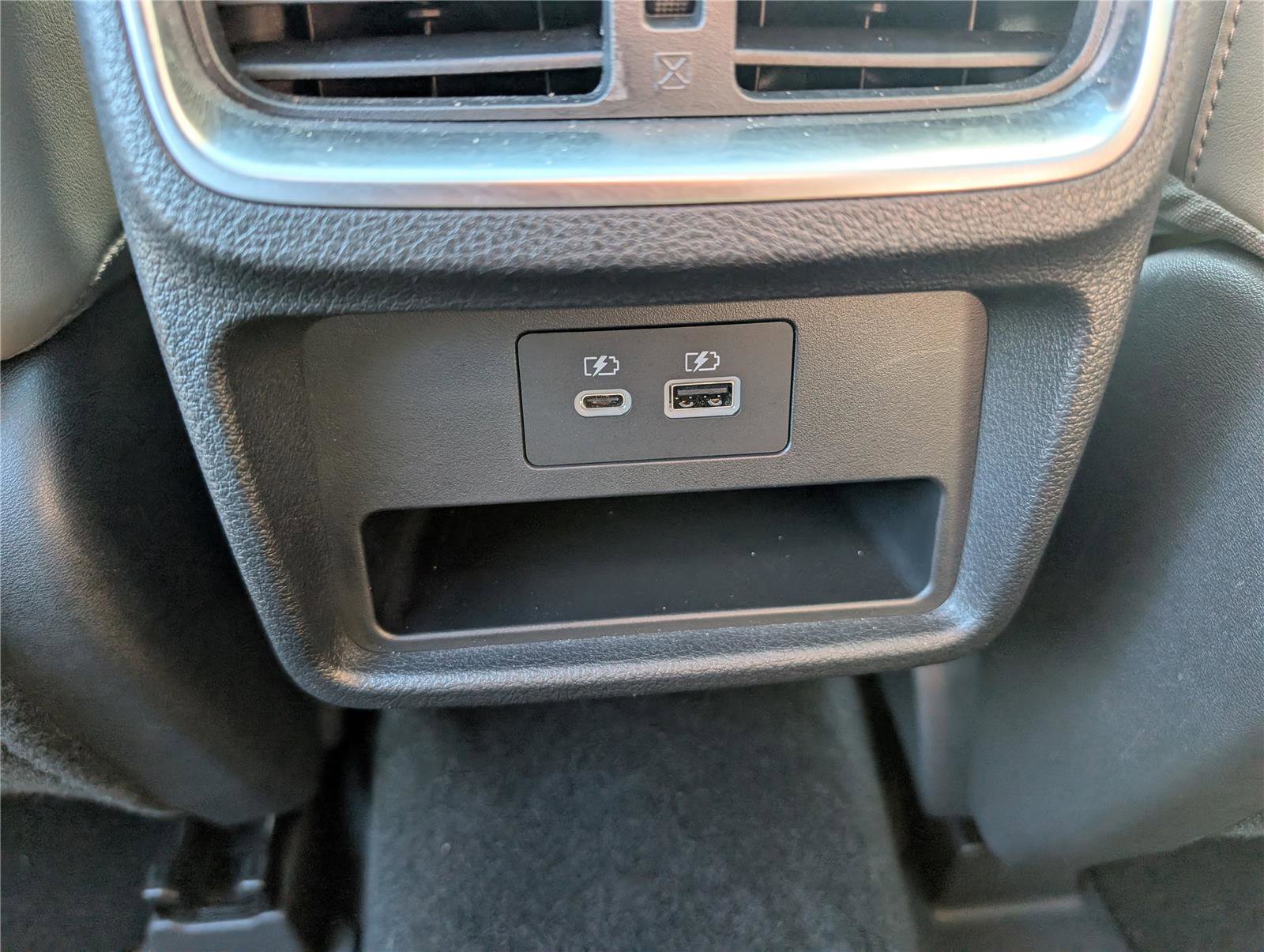 Used 2023 INFINITI QX50 Luxe image 16