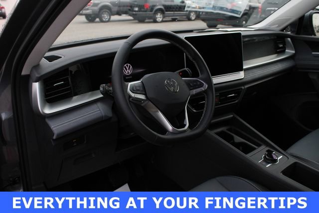 New 2026 Volkswagen Tiguan SE AWD/4WD image 2