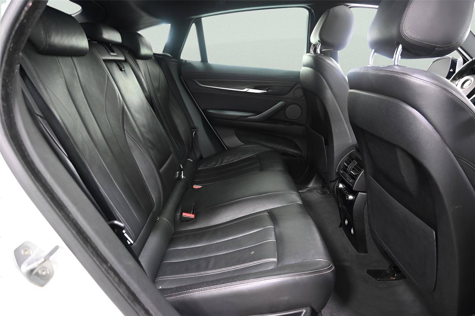 Used 2019 BMW X6 xDrive35i AWD/4WD image 18