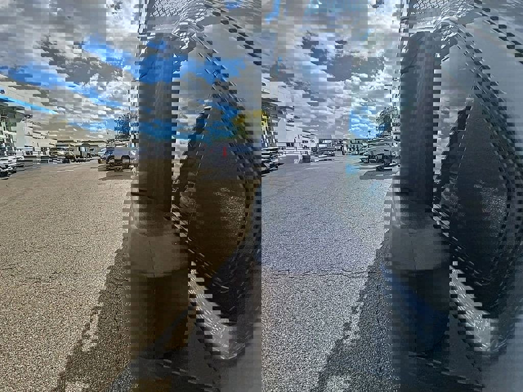 Used 2024 Chevrolet Silverado 2500 LT w/ Convenience Package image 70