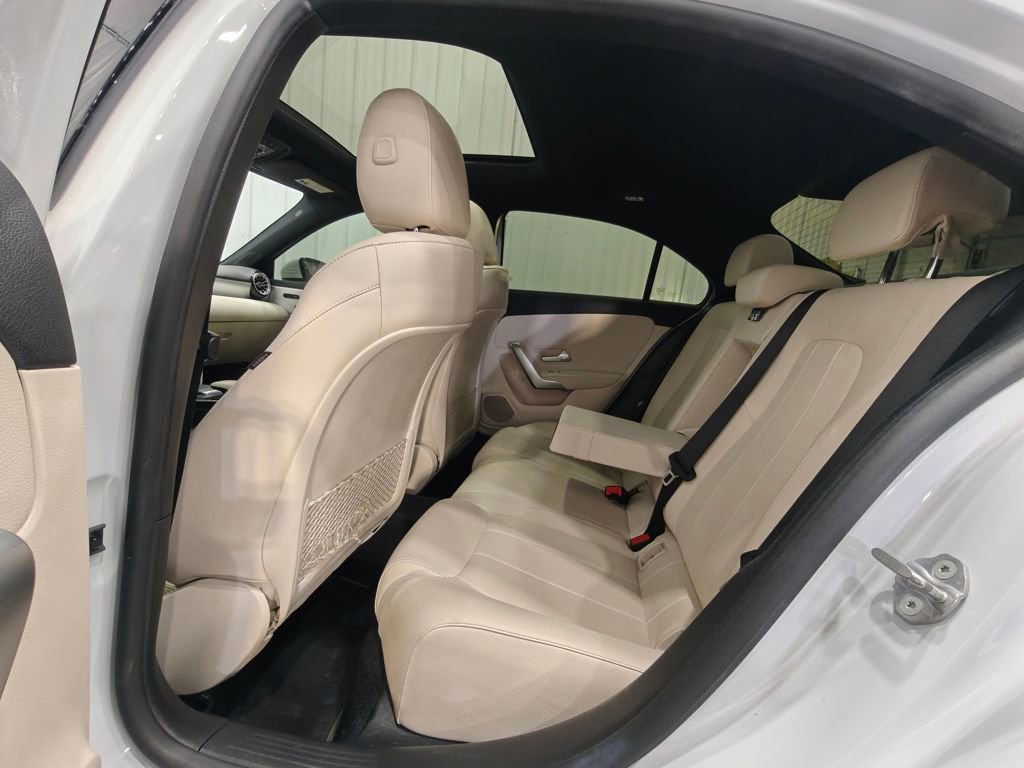 Used 2022 Mercedes-Benz A 220 image 29