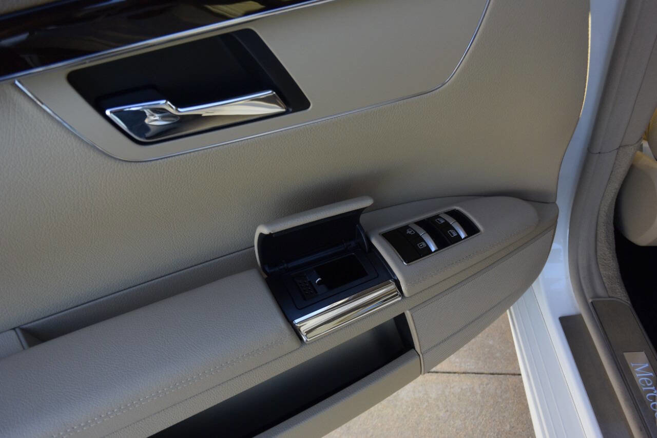 Used 2013 Mercedes-Benz S 550 image 29