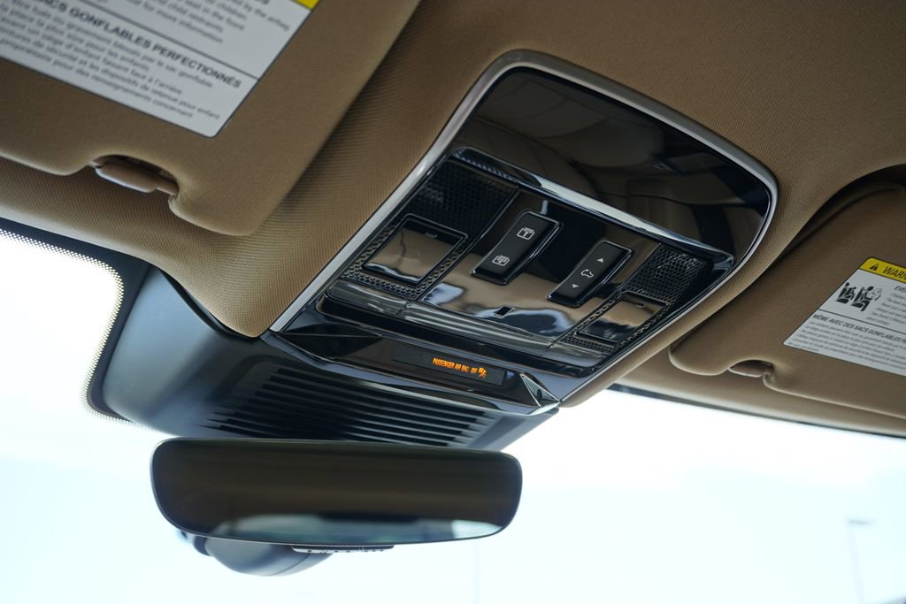 New 2026 Land Rover Range Rover SE AWD/4WD image 16