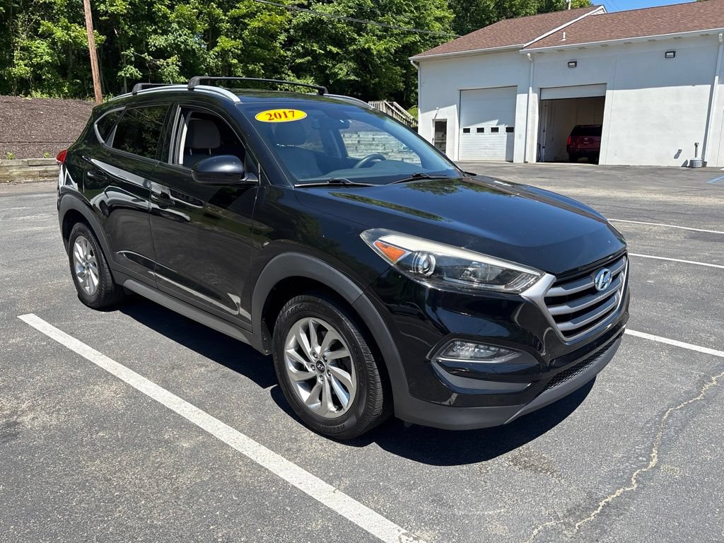 Used 2017 Hyundai Tucson SE w/ SE Popular Package 02 AWD/4WD image 7