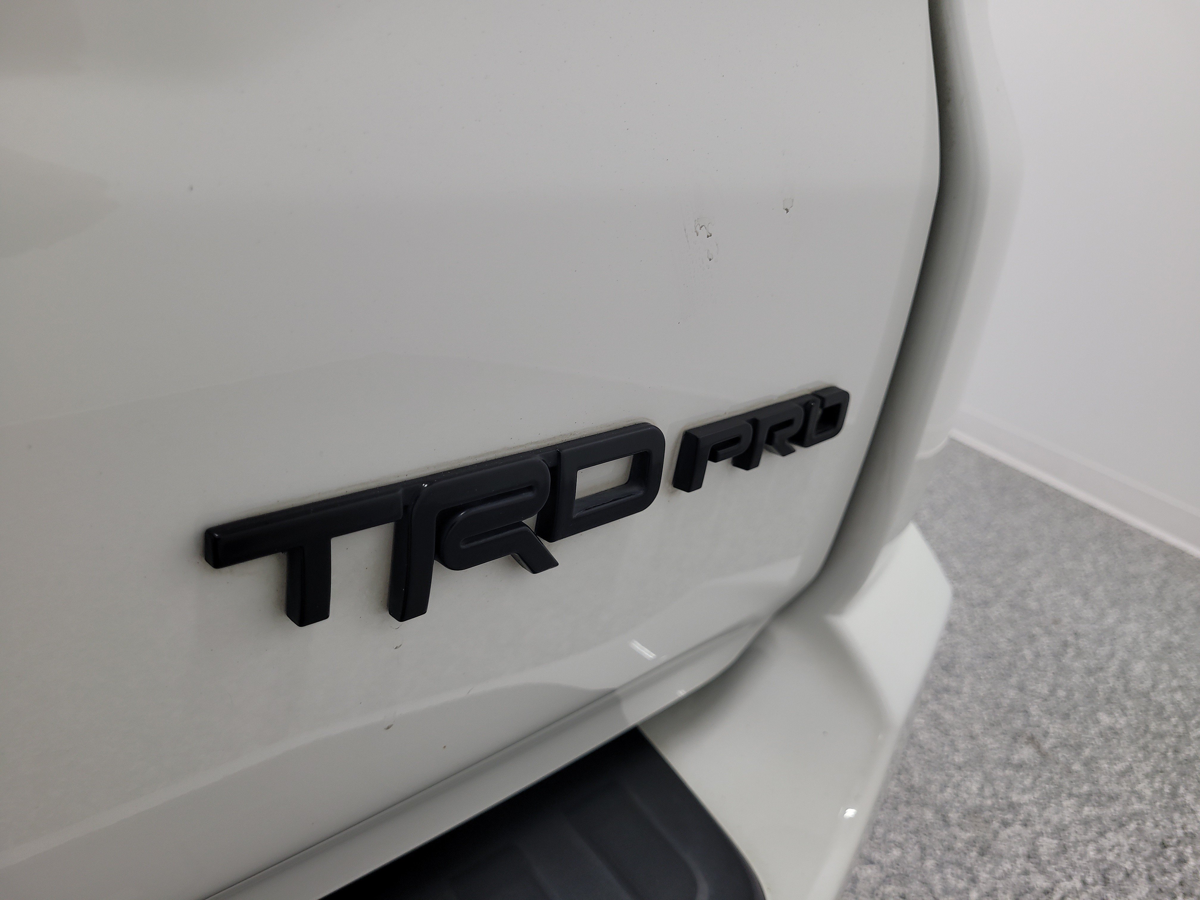 Used 2018 Toyota 4Runner TRD Pro AWD/4WD image 7