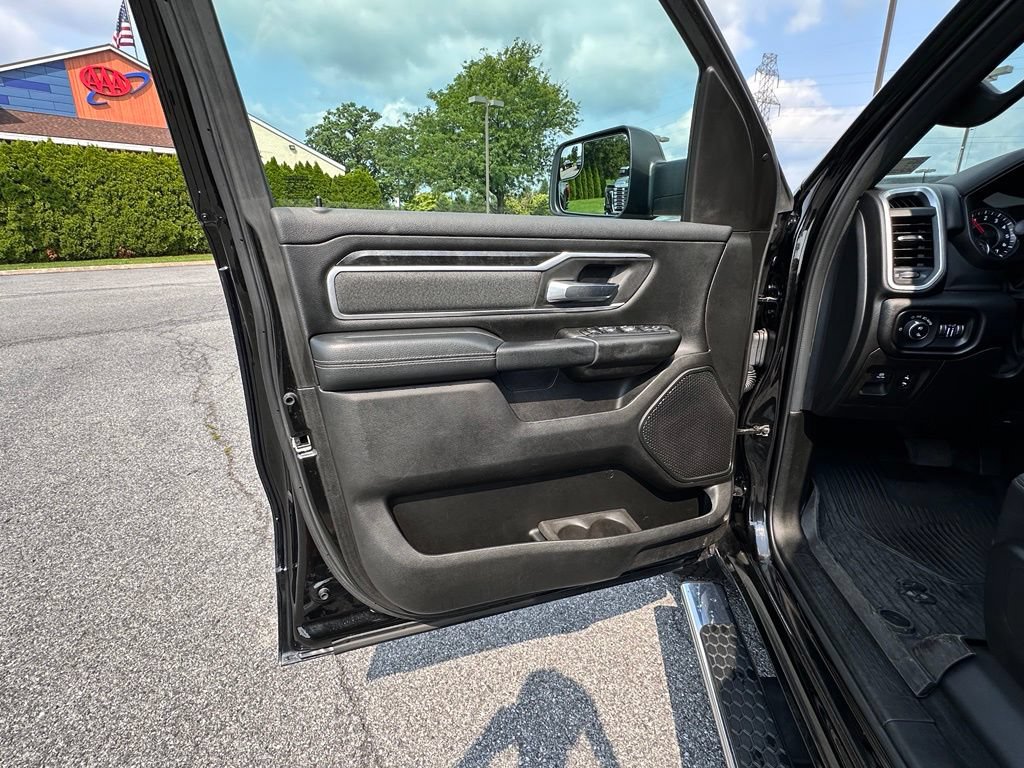 Used 2019 RAM 1500 Big Horn AWD/4WD image 23