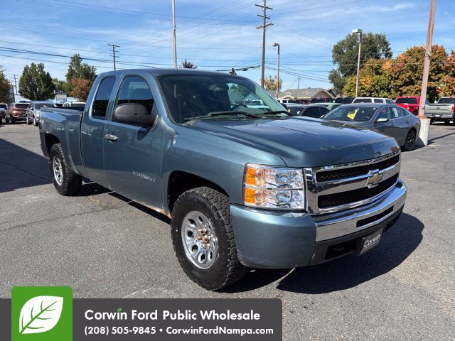 Used 2011 Chevrolet Silverado 1500 LS AWD/4WD image 3
