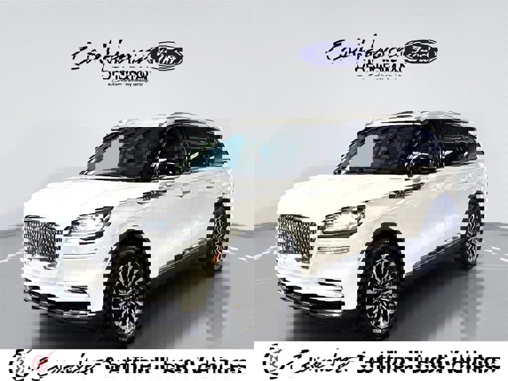 Used 2024 Lincoln Aviator Reserve image 1