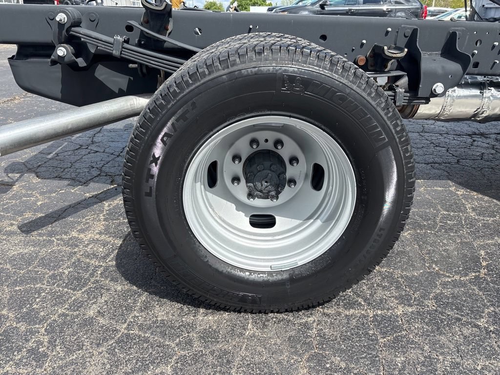 Used 2025 Ford F350 XL w/ XL Chrome Package AWD/4WD image 11