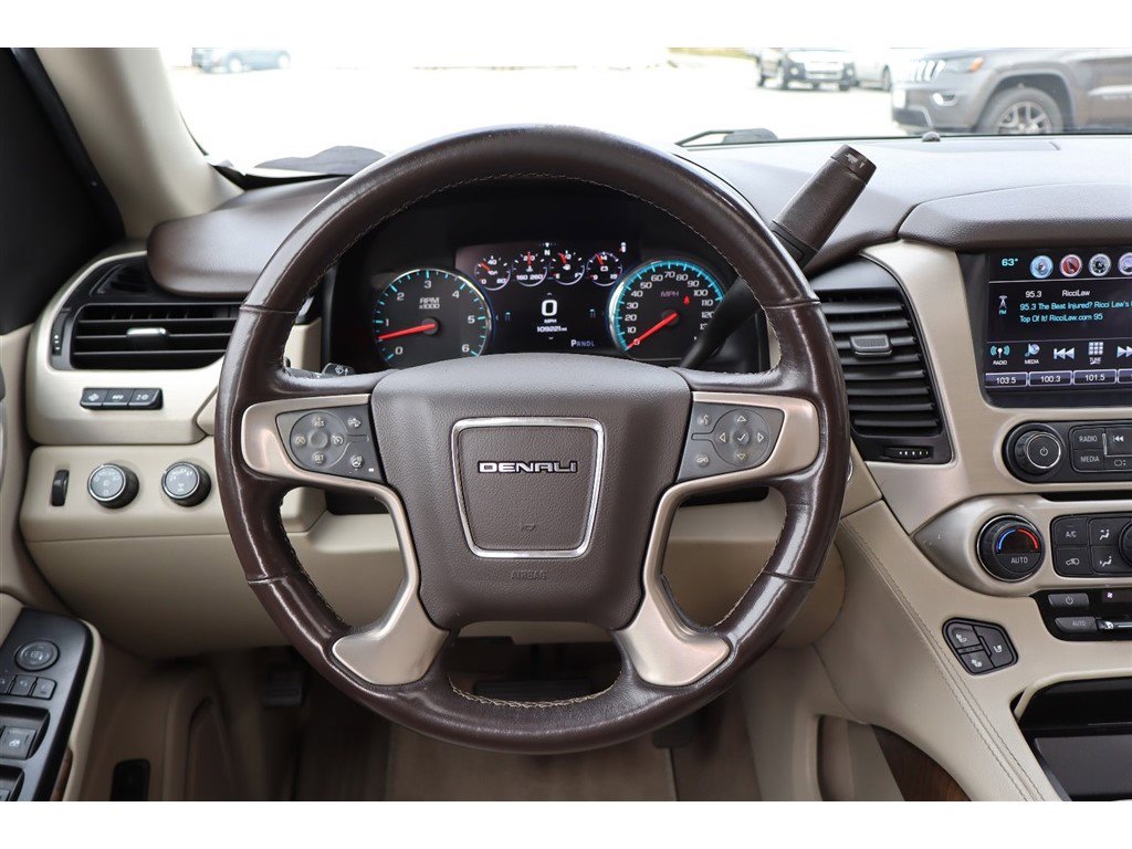 Used 2020 GMC Yukon Denali w/ Open Road Package image 28