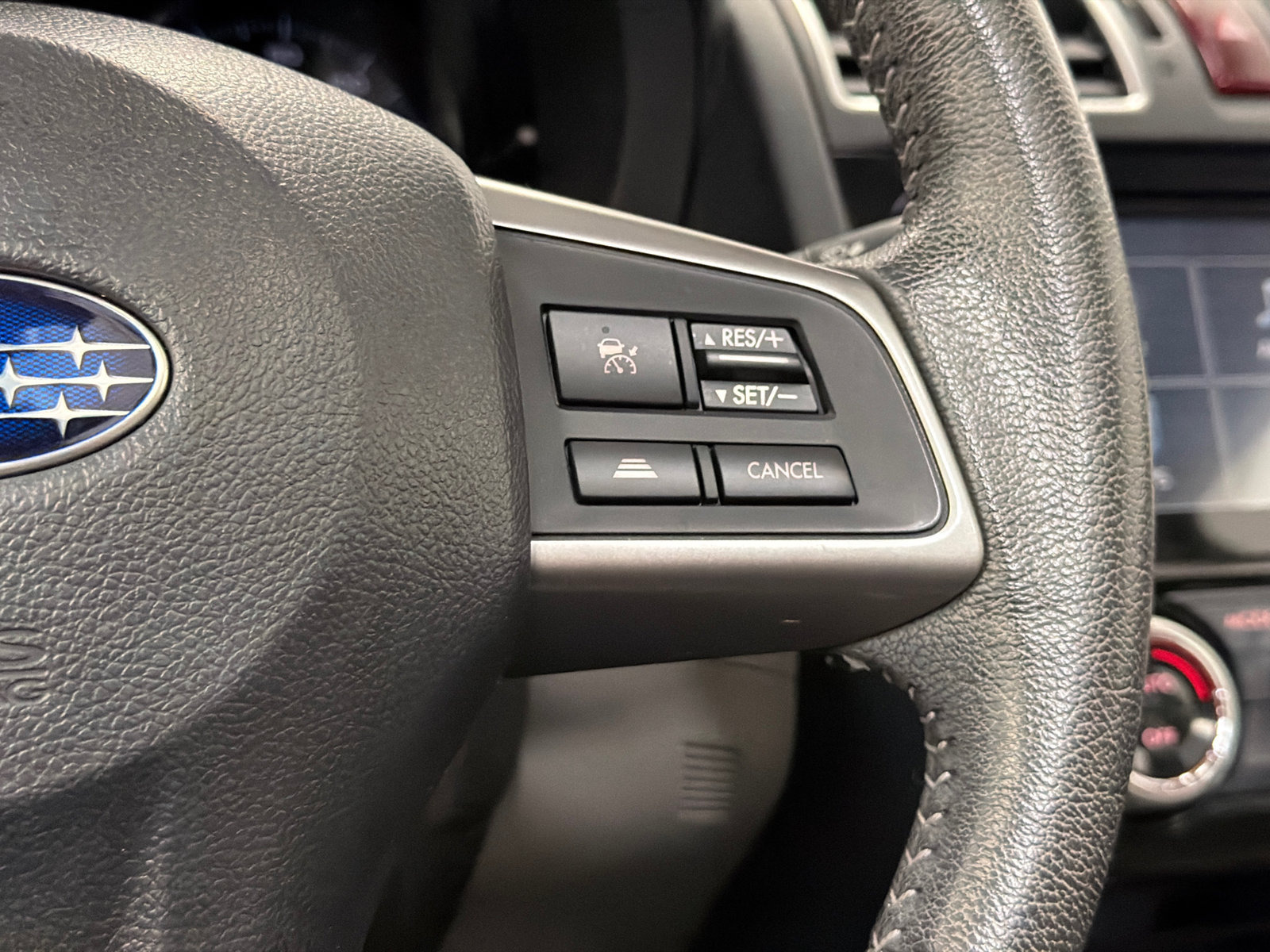 Used 2016 Subaru Forester 2.5i Touring w/ Eyesight & Navigation System AWD/4WD image 22