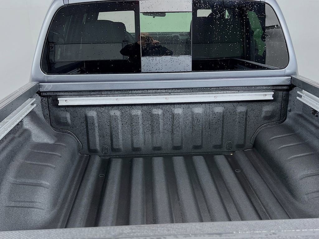 New 2026 Nissan Frontier PRO-4X w/ Pro-4x Convenience Package image 21