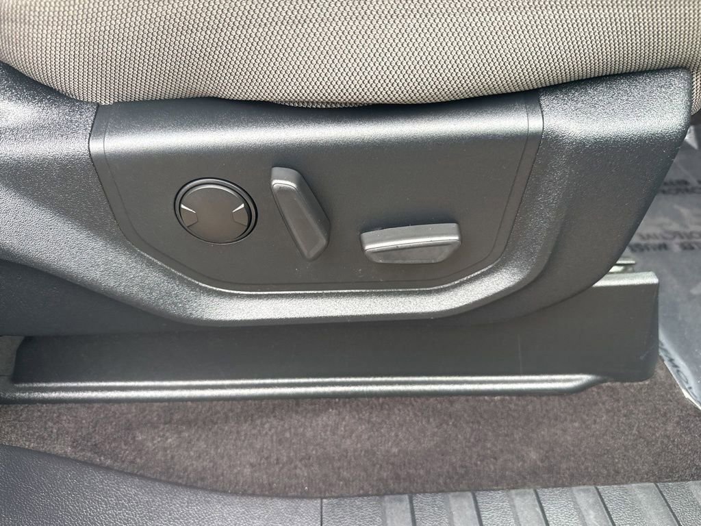 Certified 2020 Ford F150 XLT w/ Equipment Group 302A Luxury image 37