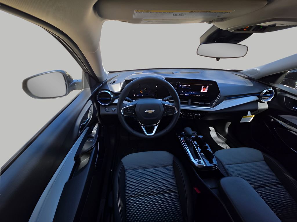 New 2026 Chevrolet Trax LT w/ Driver Confidence Package image 13