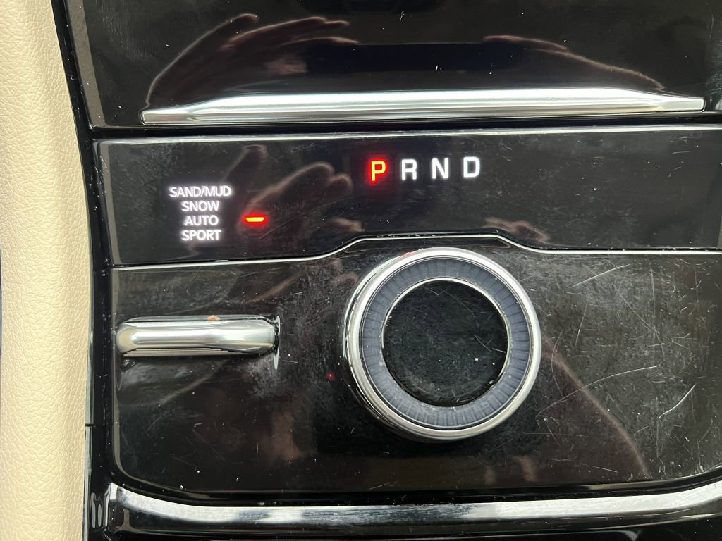 Used 2022 Jeep Grand Cherokee L Limited image 9