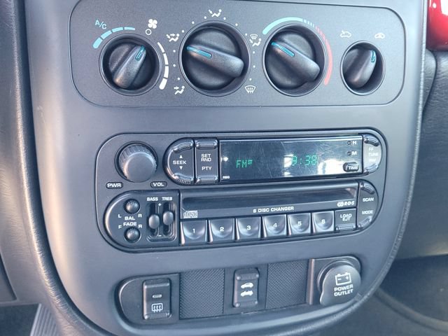 Used 2005 Chrysler PT Cruiser Touring FWD image 15