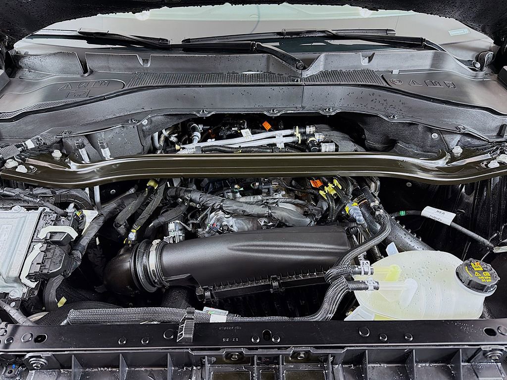 Used 2025 Ford Explorer Platinum w/ LUX Leather Package image 20