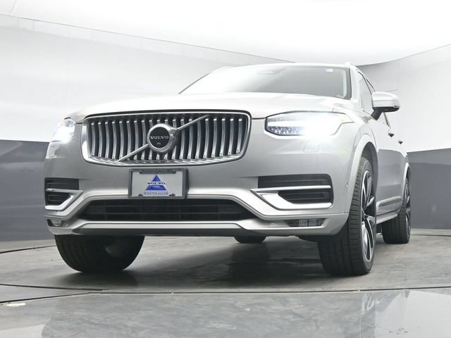 Used 2023 Volvo XC90 B6 Plus AWD/4WD image 39