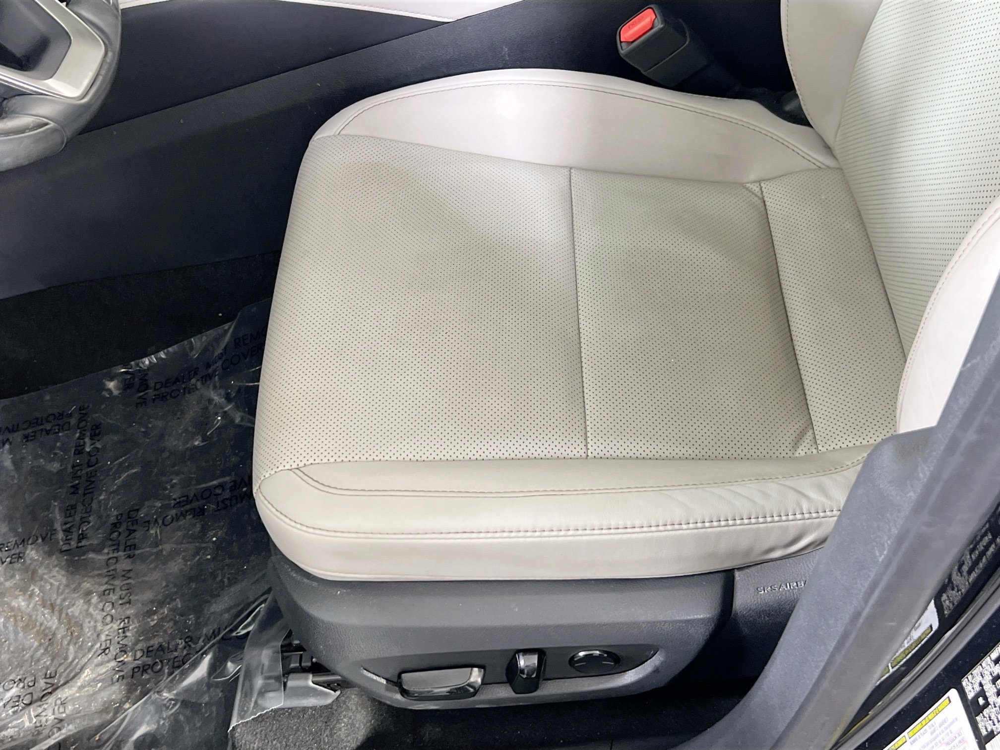 Used 2023 Lexus RX 350 Premium w/ Cold Area Package image 18