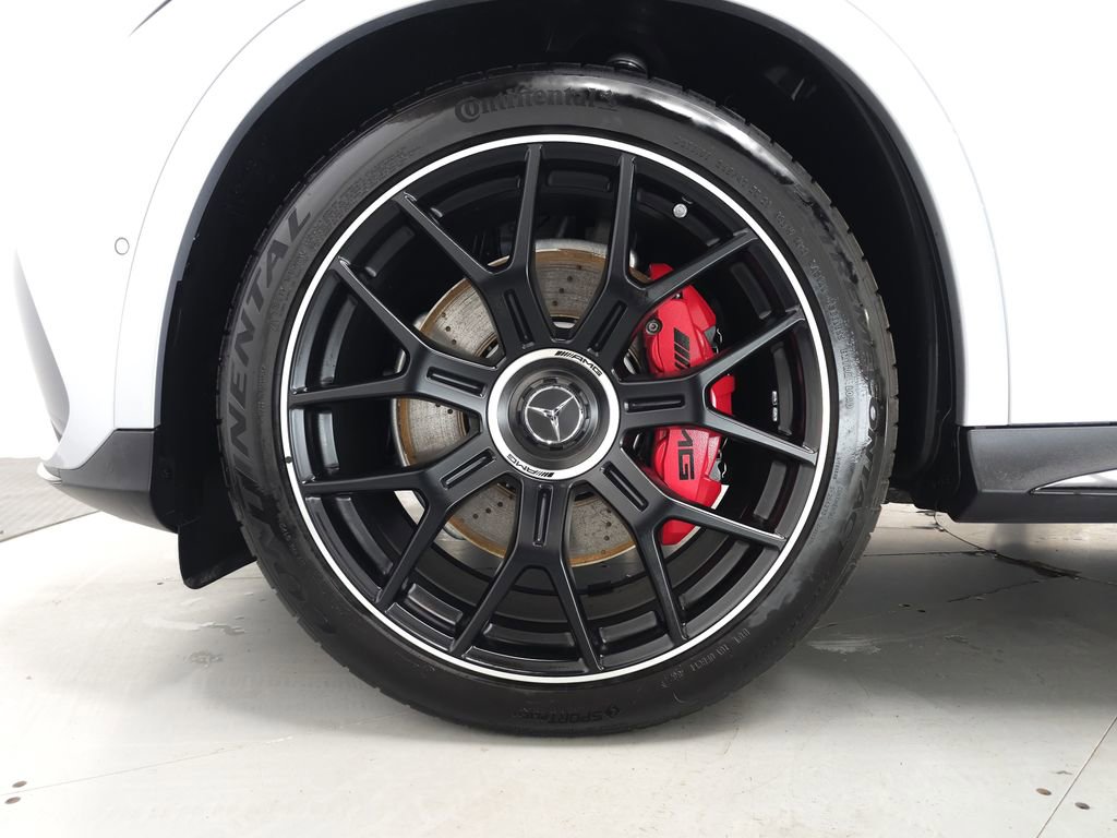 Used 2025 Mercedes-Benz GLC 63 AMG S image 39