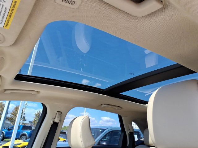 Used 2024 Ford Edge SEL w/ Convenience Package AWD/4WD image 15