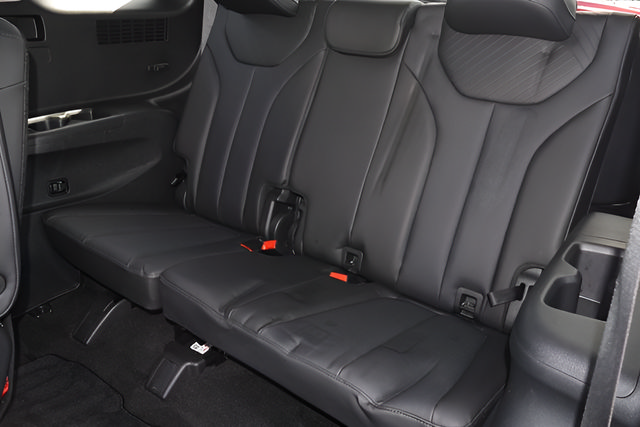 Used 2023 Hyundai Palisade XRT FWD image 17