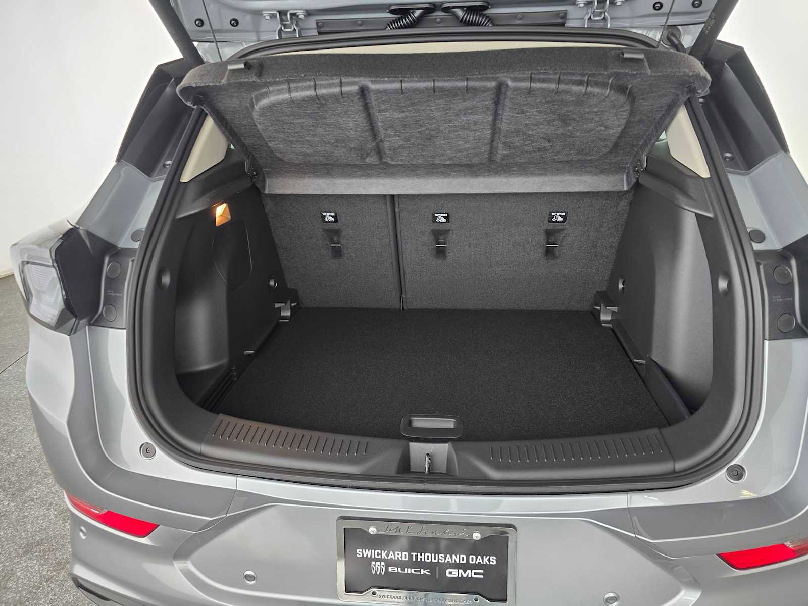 New 2026 Buick Encore GX Avenir w/ Avenir Technology Package image 13