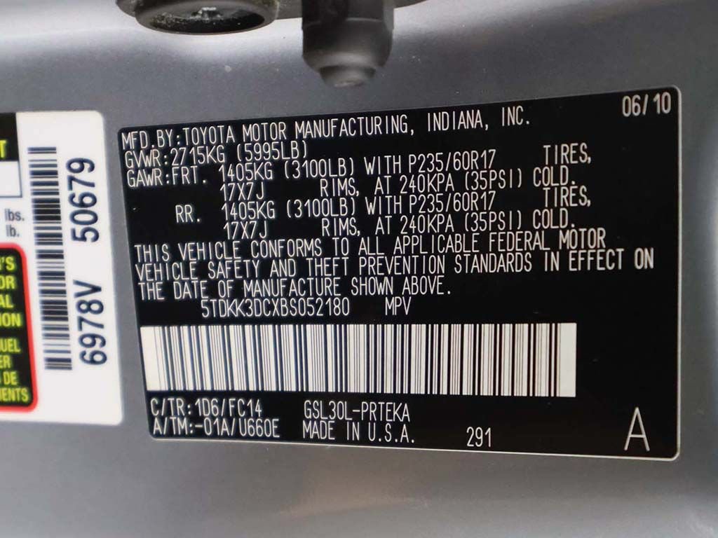 Used 2011 Toyota Sienna LE w/ Towing Pkg FWD image 37