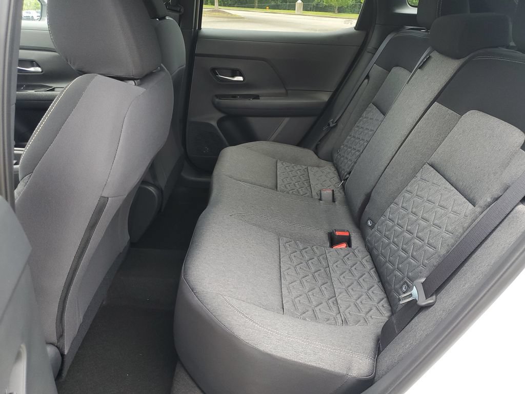 New 2026 Nissan Kicks SV w/ Cold Weather Package FWD image 12