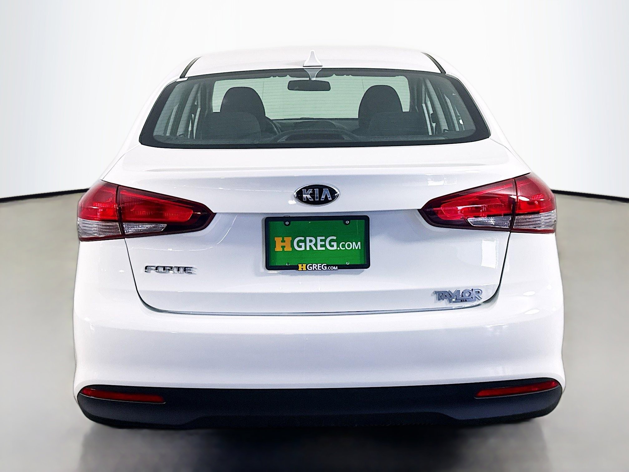 Used 2017 Kia Forte LX image 8