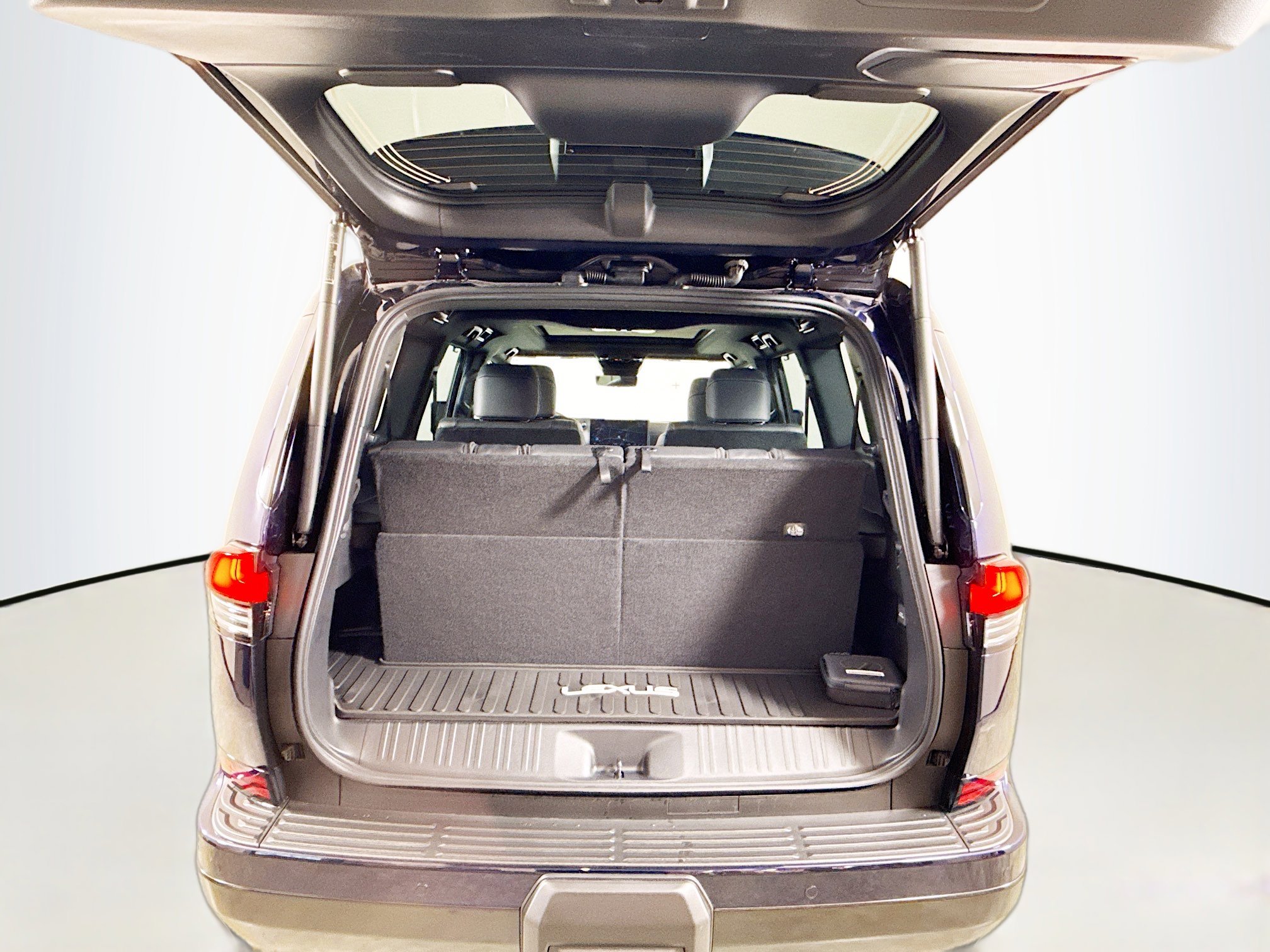 Certified 2025 Lexus GX 550 w/ Accessory Package (2T) image 25