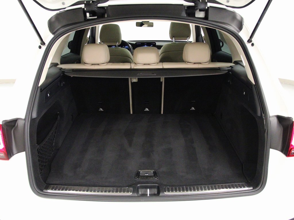 Used 2021 Mercedes-Benz GLC 300 4MATIC image 25