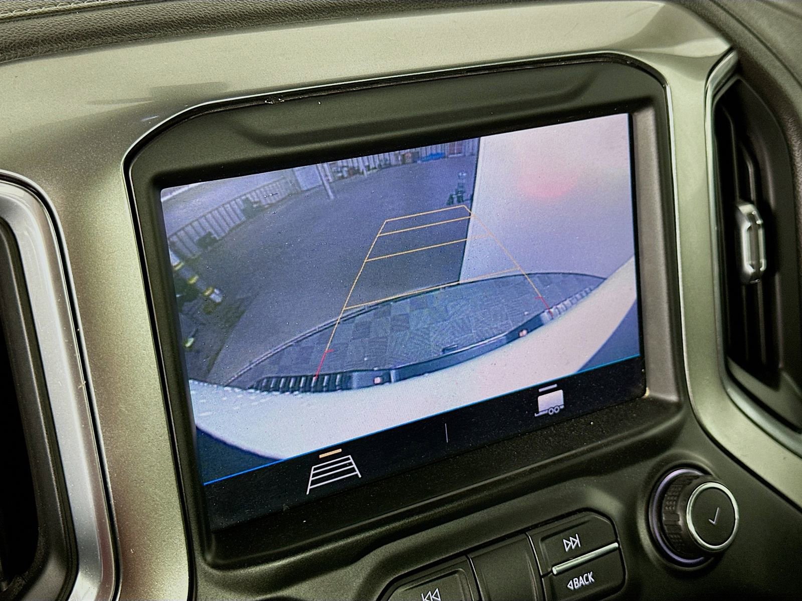 Used 2021 Chevrolet Silverado 2500 LT image 15