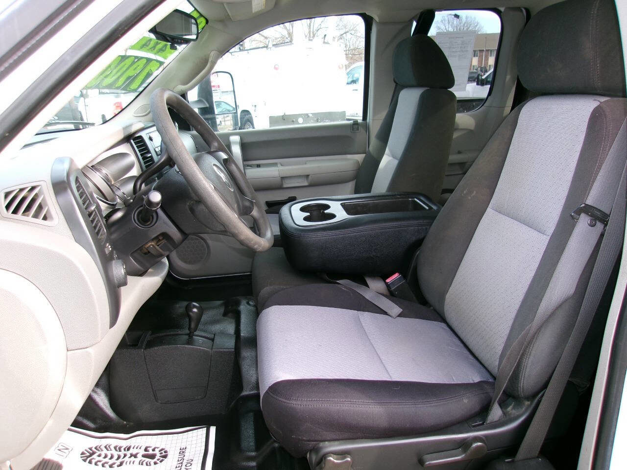 Used 2007 Chevrolet Silverado 2500 W/T w/ LS Package image 13