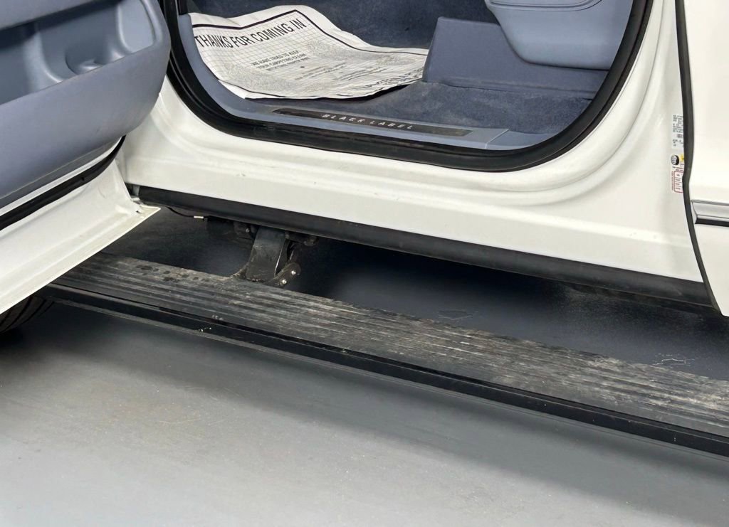 Used 2022 Lincoln Navigator L Black Label AWD/4WD image 41