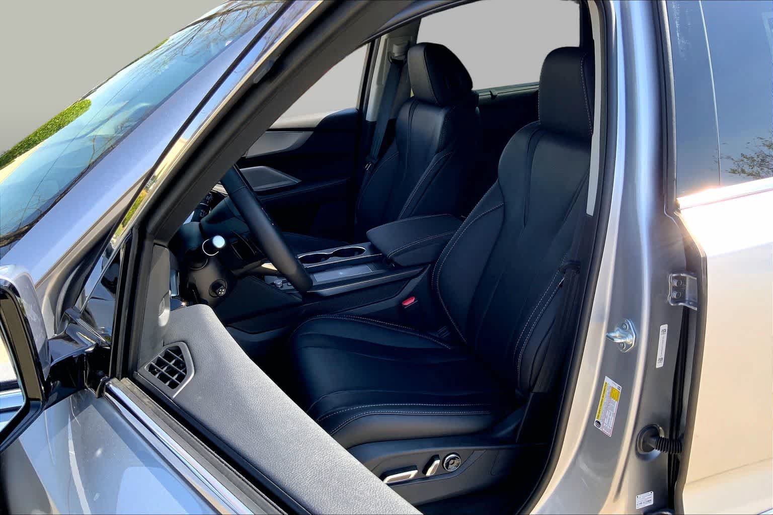 New 2026 Acura MDX w/ Technology Package FWD image 9