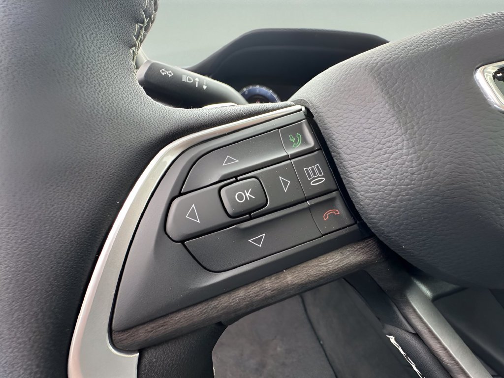 New 2026 Jeep Grand Cherokee Altitude AWD/4WD image 22