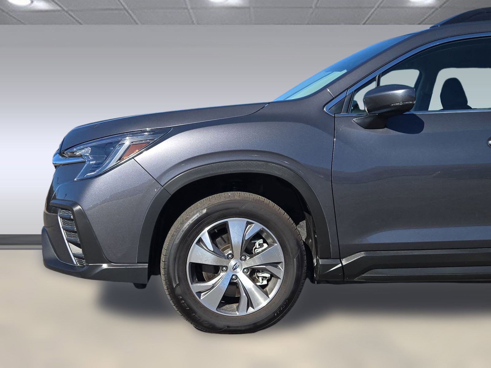 Used 2024 Subaru Ascent Premium w/ Convenience Package image 18