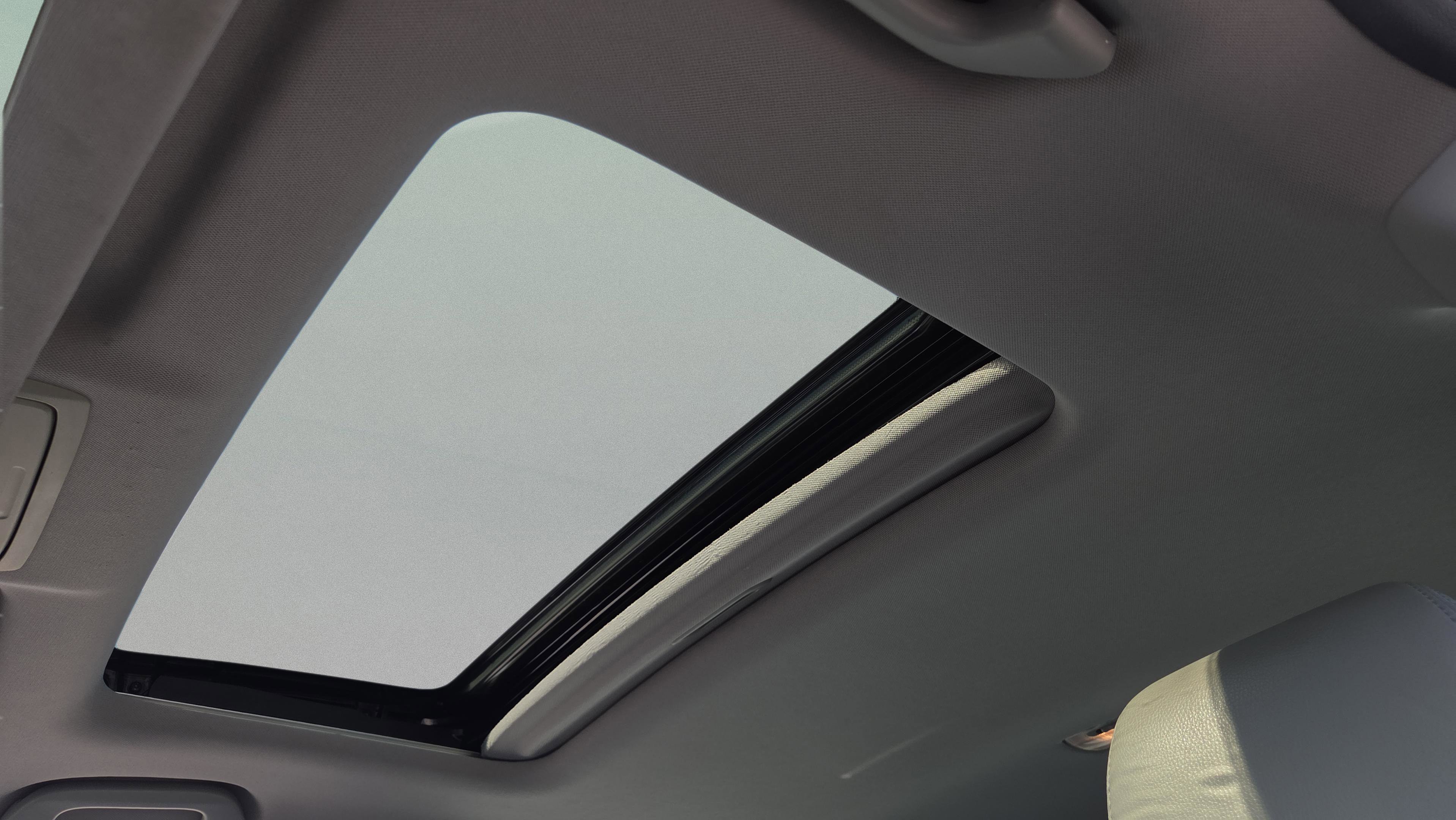 Used 2015 Honda Accord EX-L image 19