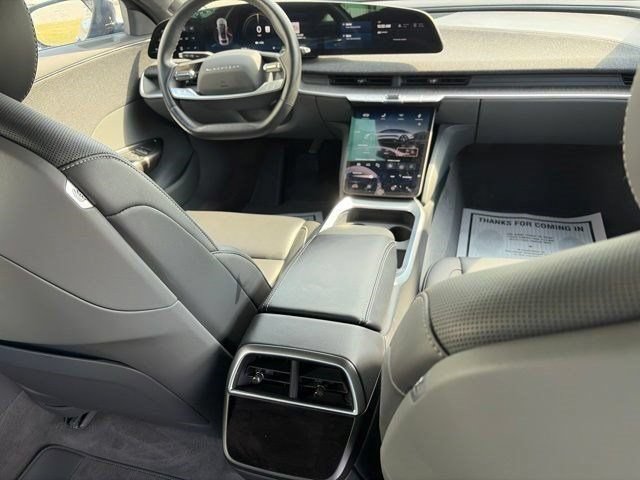 Used 2024 Lucid Air Touring AWD/4WD image 35