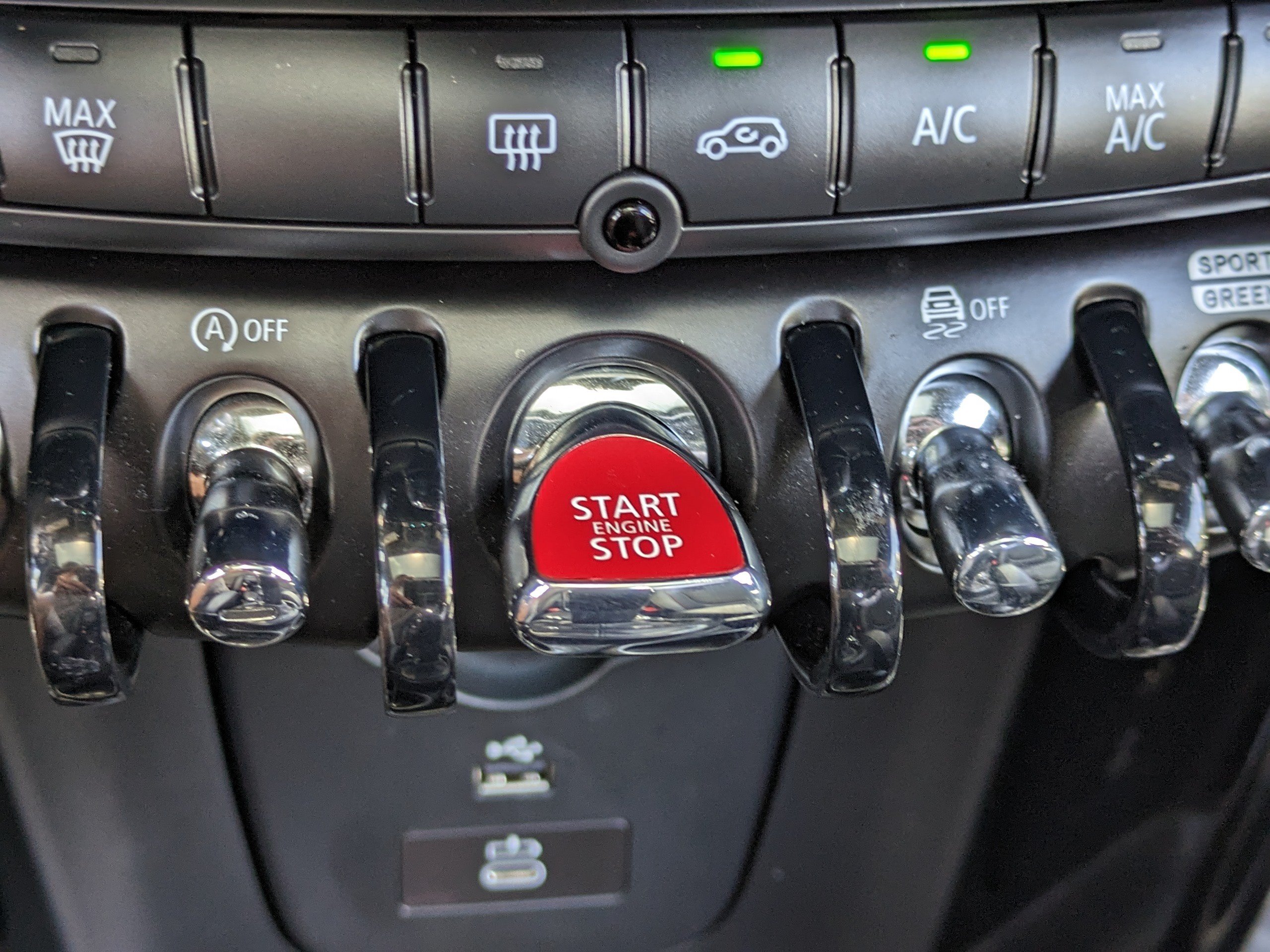 Used 2024 MINI Cooper John Cooper Works FWD image 28