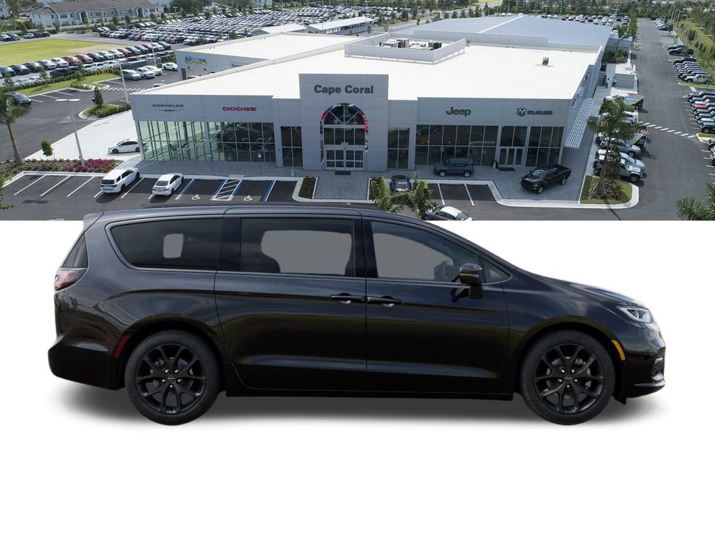 New 2026 Chrysler Pacifica Limited w/ S Appearance Package image 22