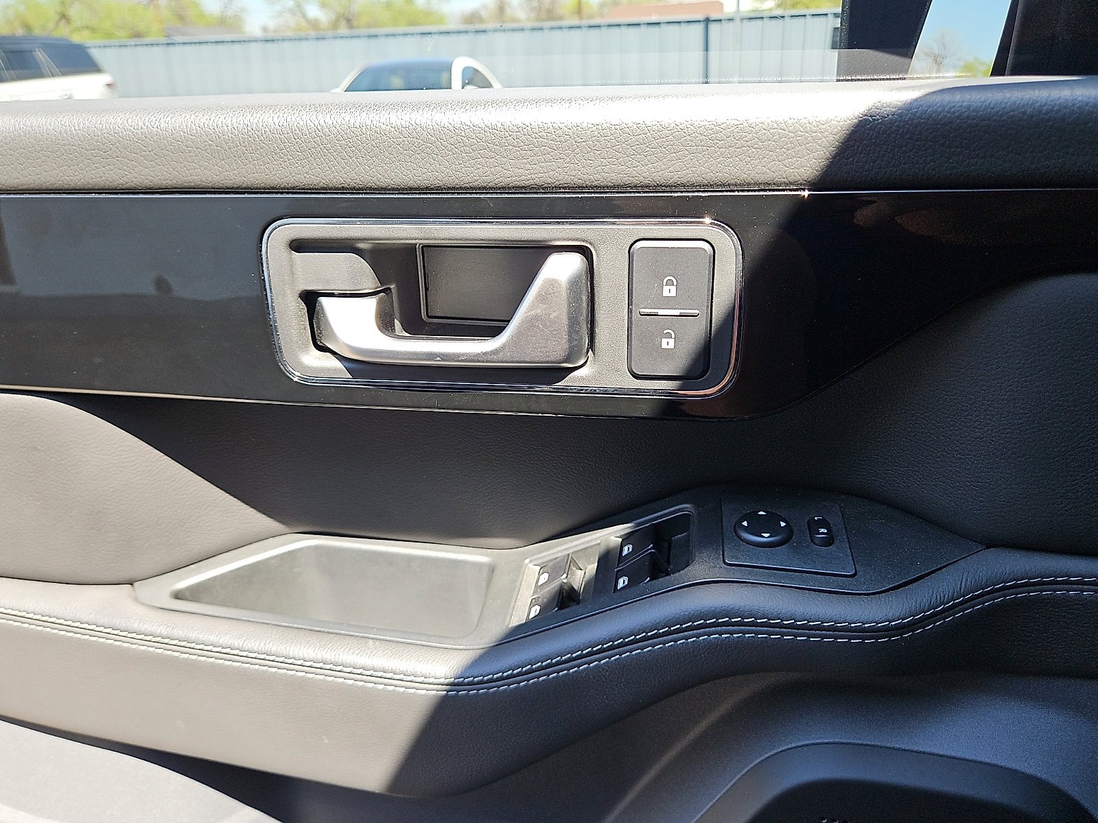Used 2025 INEOS Grenadier AWD/4WD image 18