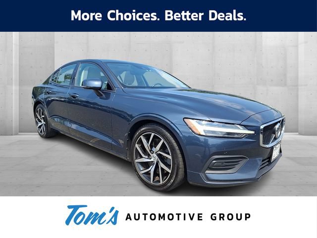 Used 2020 Volvo S60 T6 Momentum