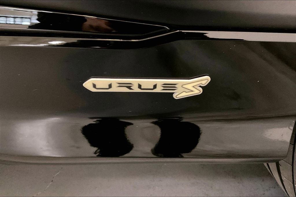 Used 2024 Lamborghini Urus S AWD/4WD image 18