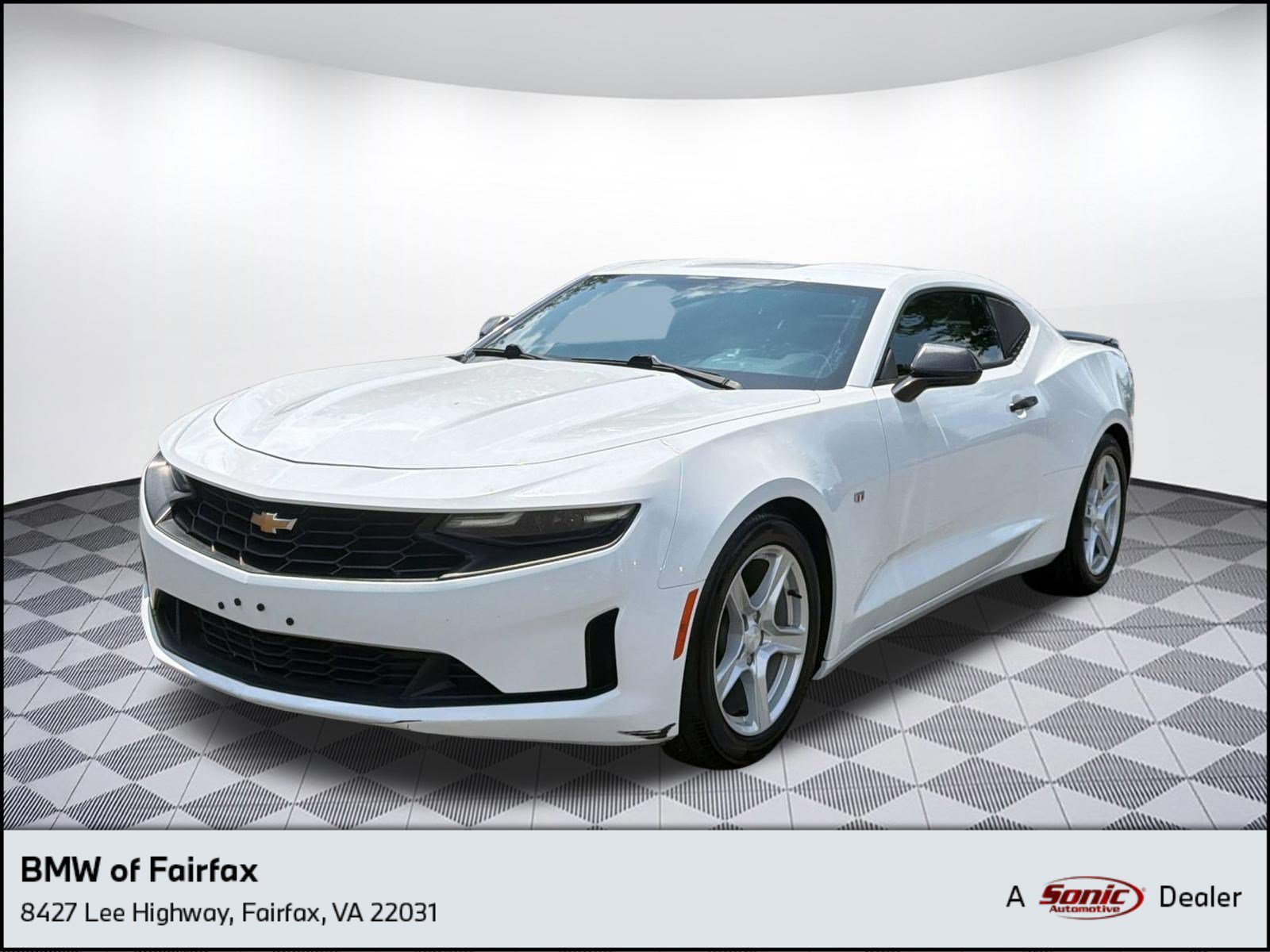 Used 2020 Chevrolet Camaro LT RWD image 1