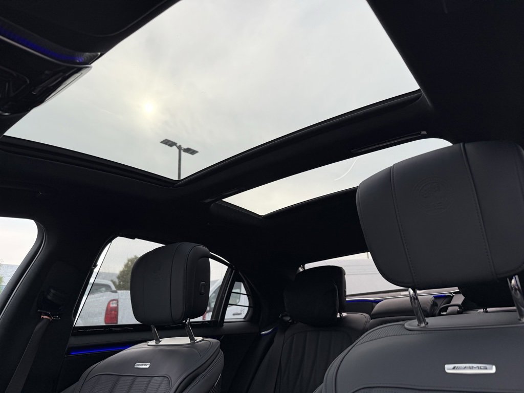 New 2026 Mercedes-Benz S 63 AMG S image 2