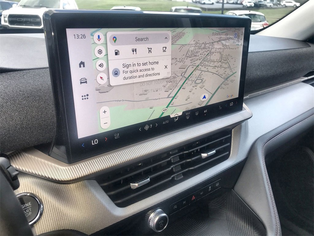 New 2025 Ford Explorer Active image 16