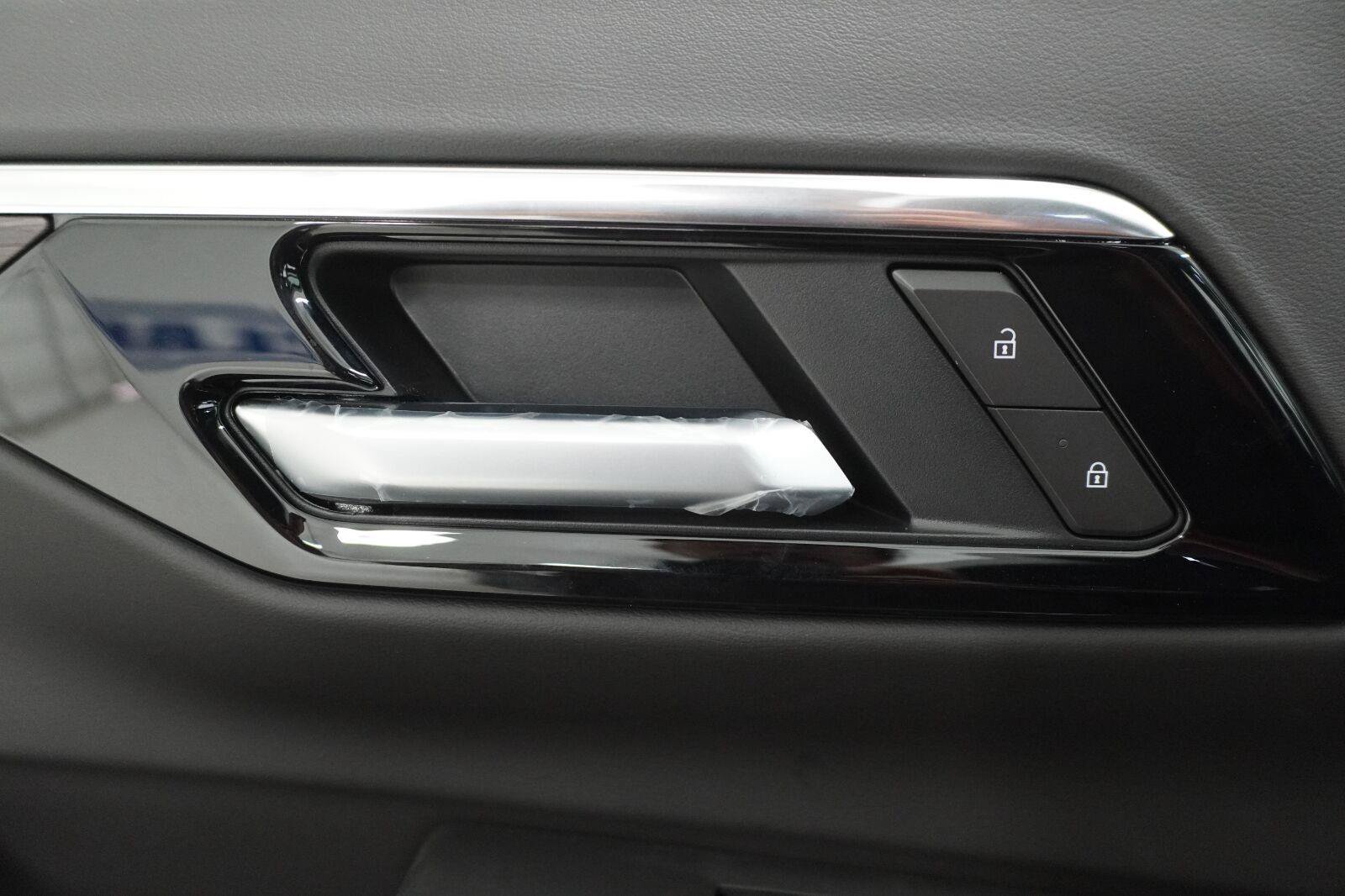 New 2026 Chevrolet Tahoe LS RWD image 25