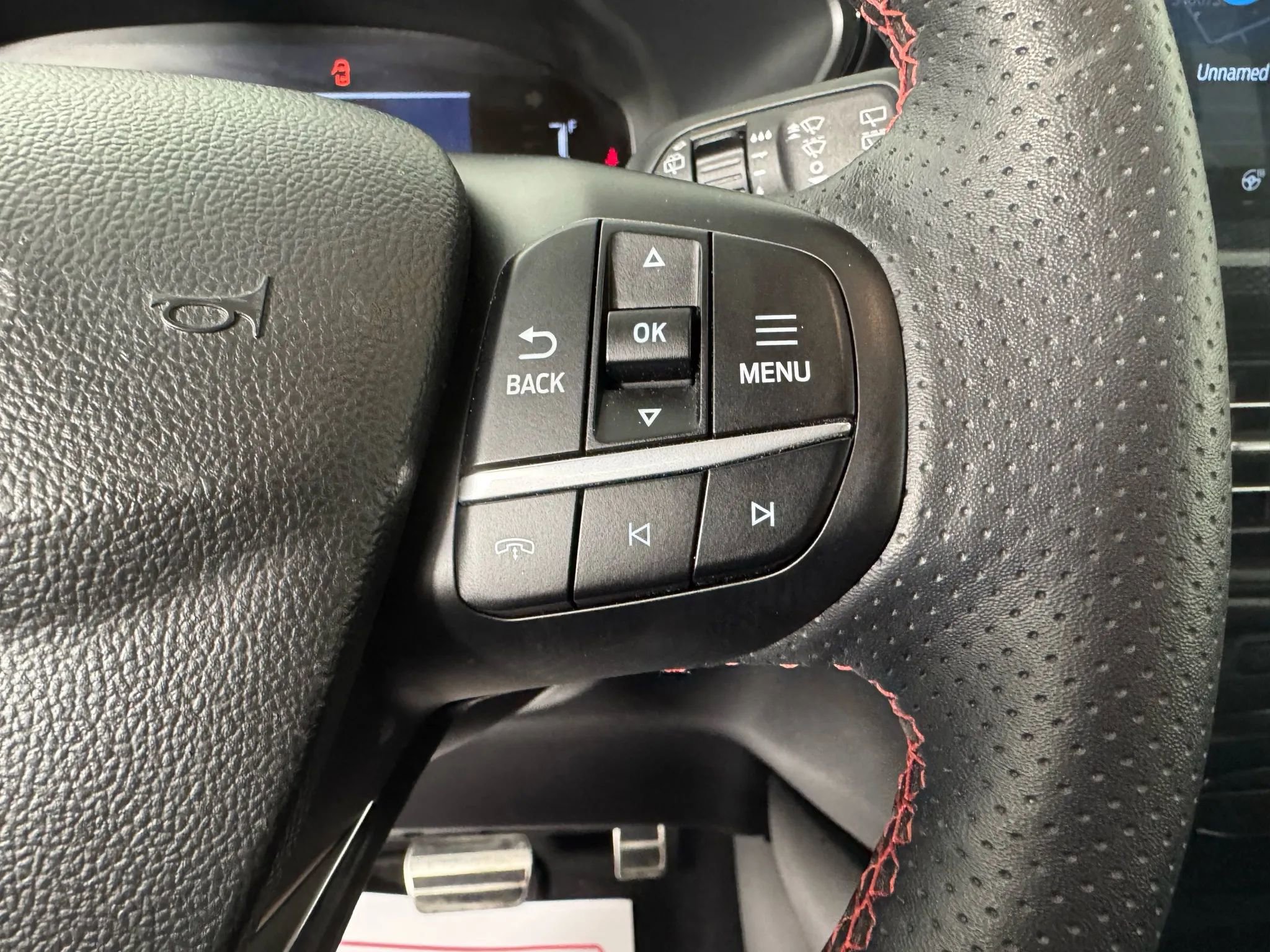 Used 2024 Ford Escape ST-Line w/ Tech Pack #1 image 16